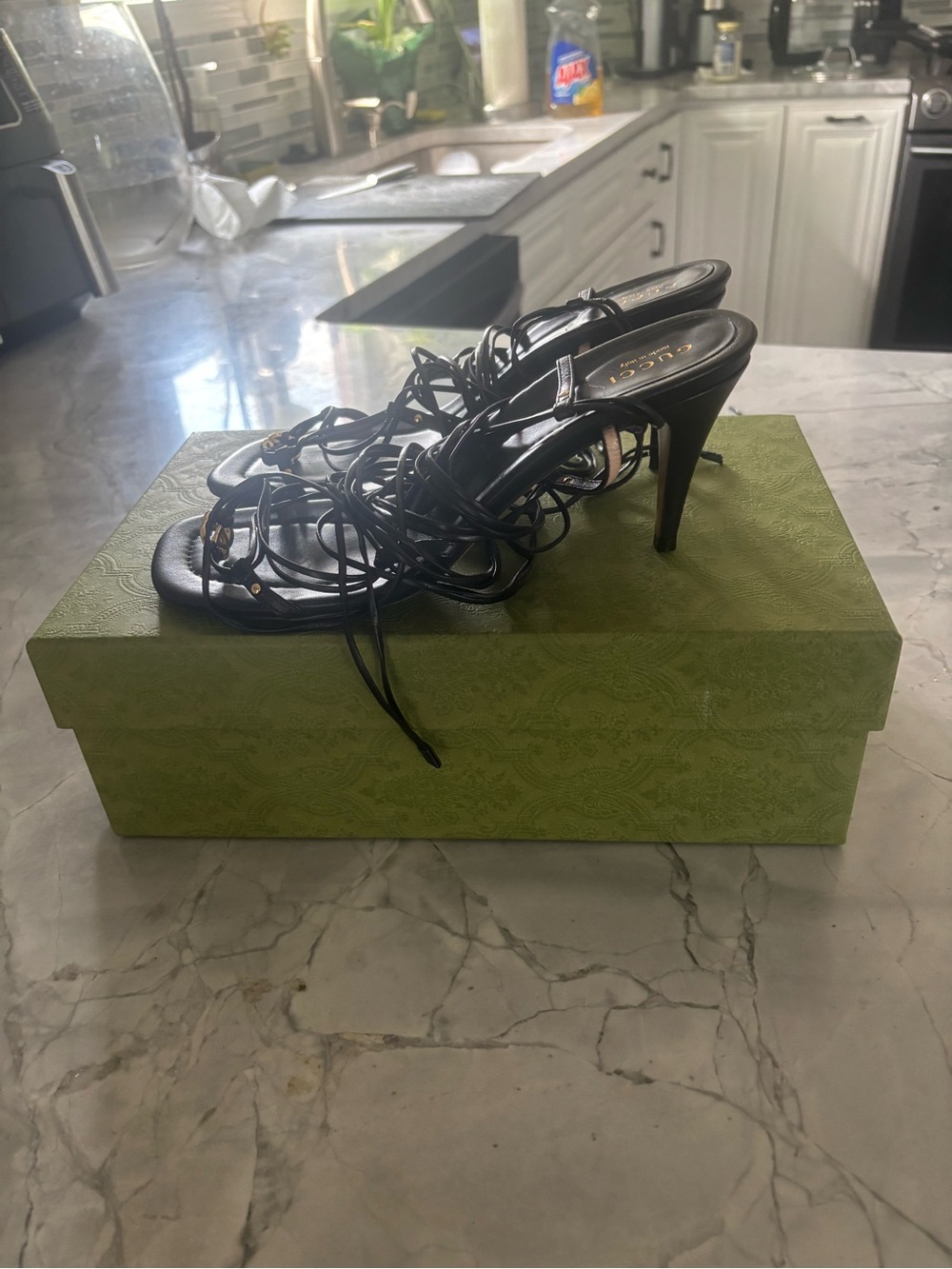 Gucci Black Leather Strappy Lace Up Heel Sandals GG Logo Square Toe Box 38.5